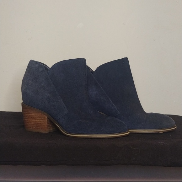 Jessica Simpson booties blue size 7.5 suede type material blue - Picture 1 of 4